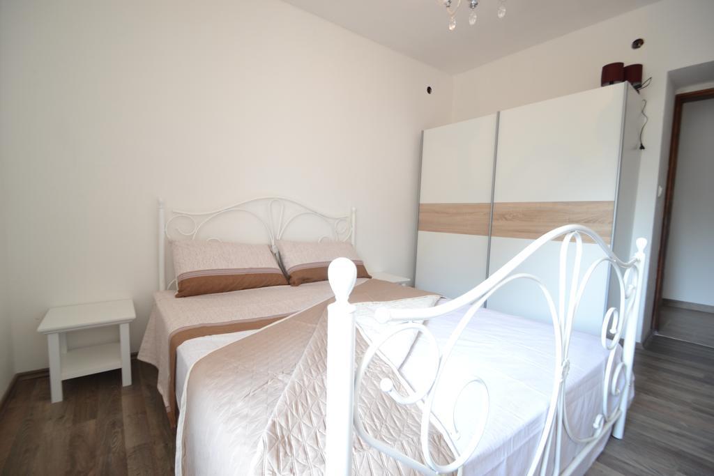 Villa Pistan Murvica  Room photo
